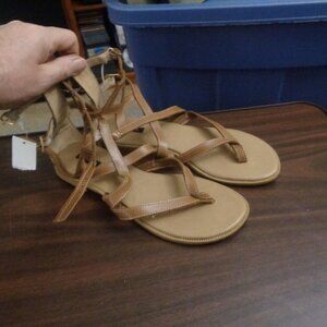 Xhilaration Gladiator Sandals Sz 9